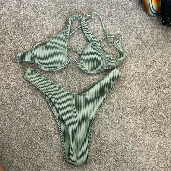 COPY - Zaful bikini set - Picture 1 of 2